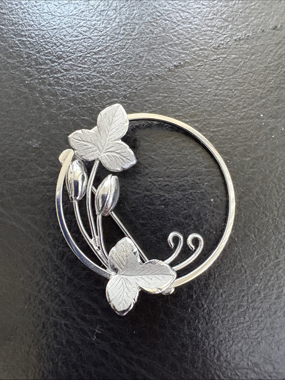 Vintage Silver Floral Circle Brooch - Bond Boyd Sterling